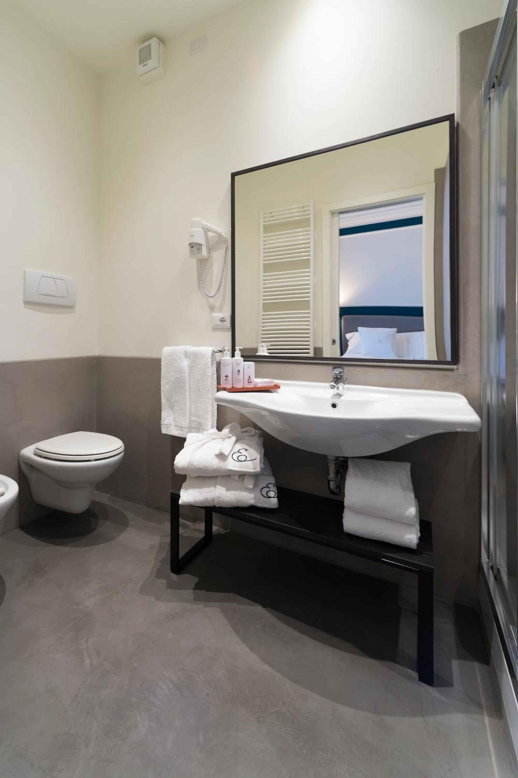 Elizabeth Lifestyle Hotel