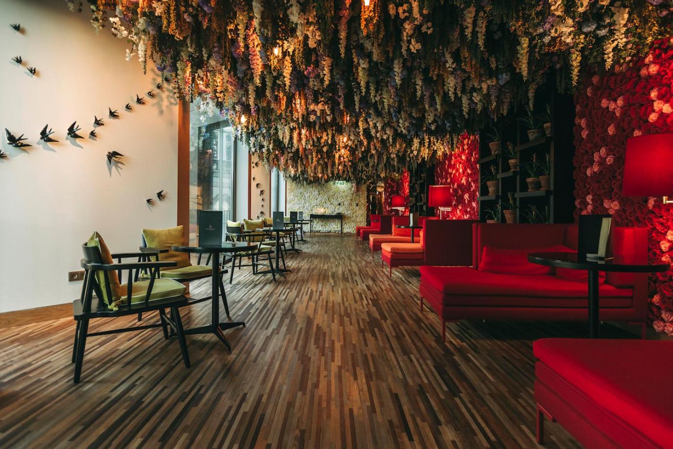 lounge