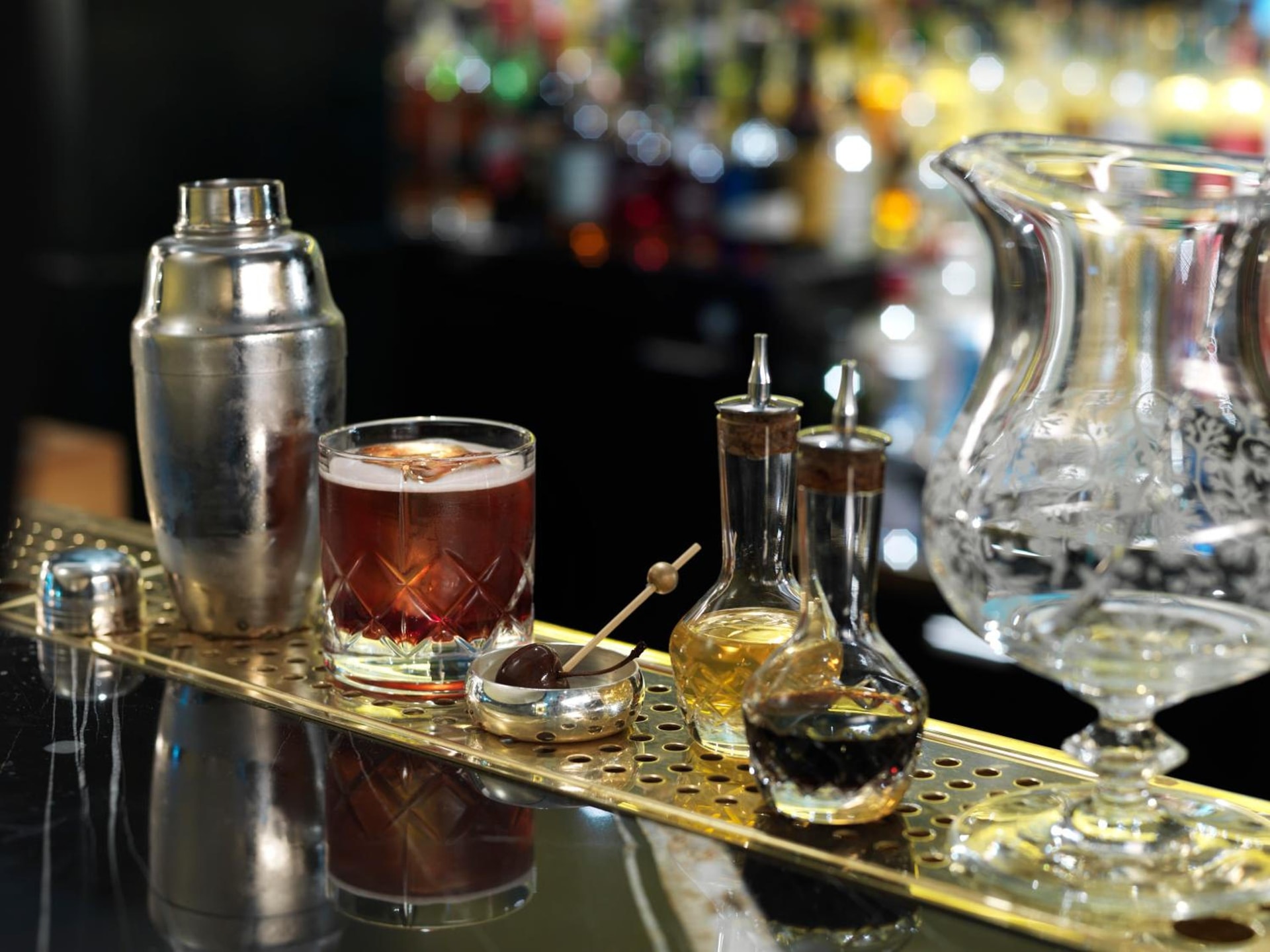 bar