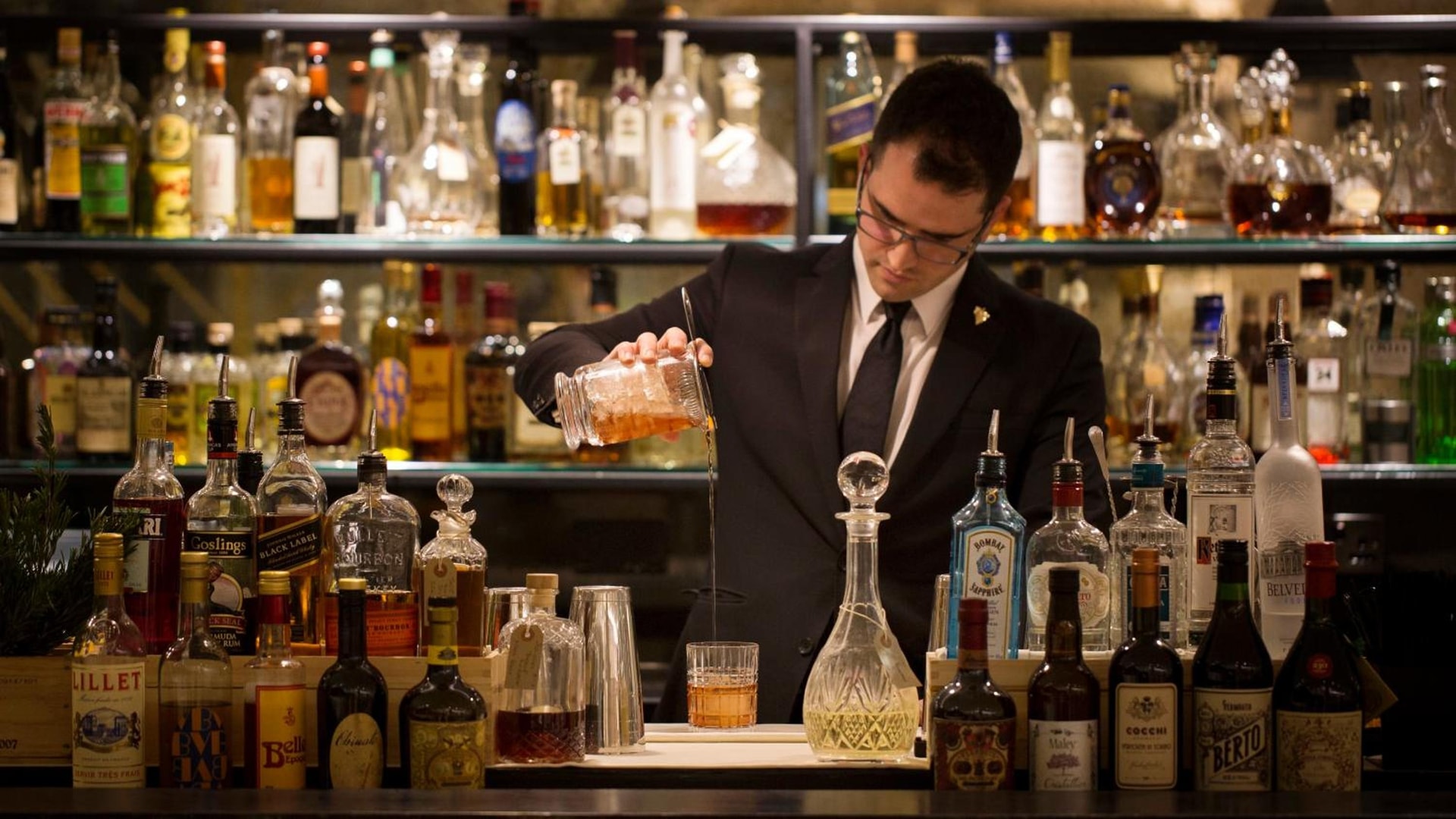 bar