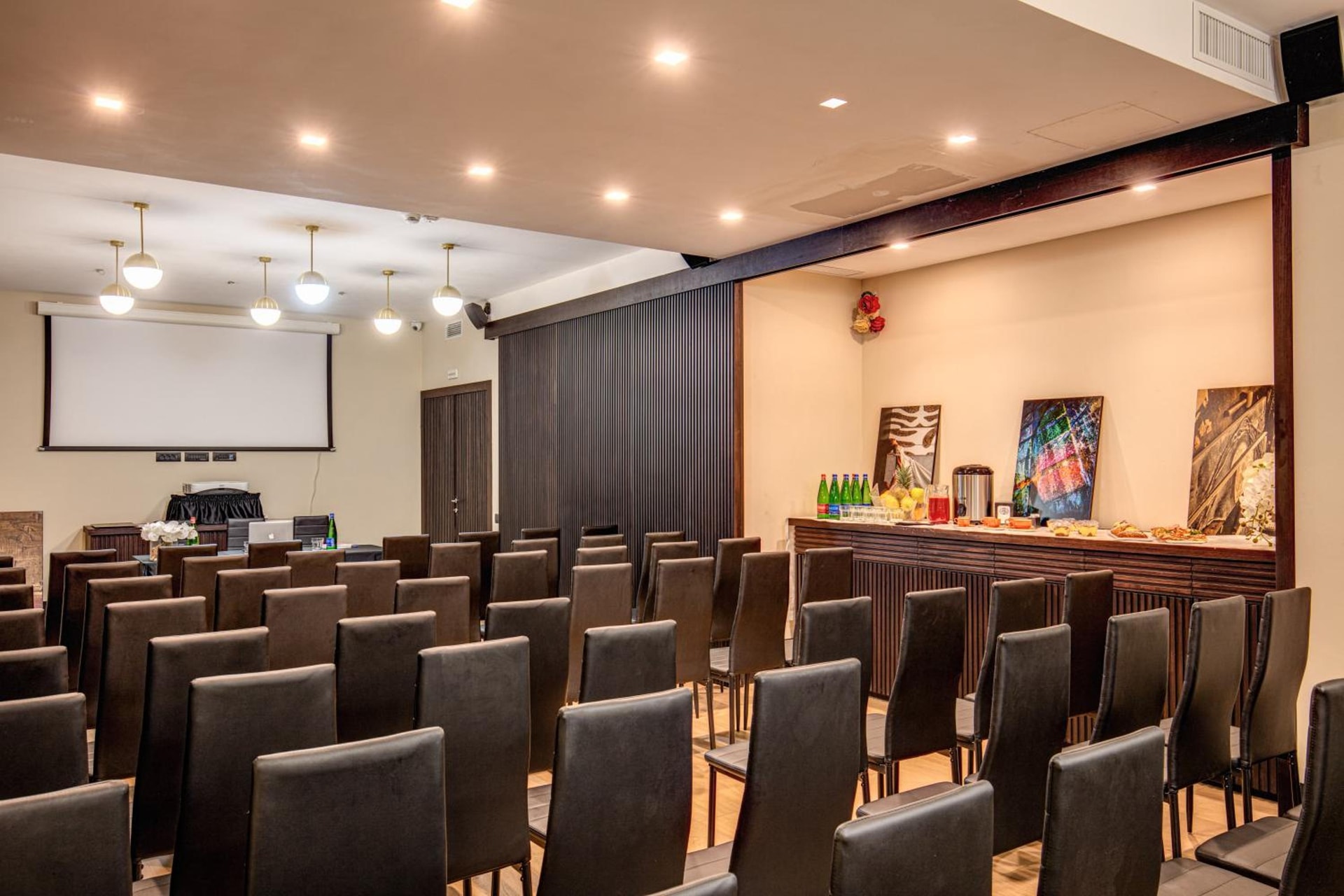 meeting & event spaces