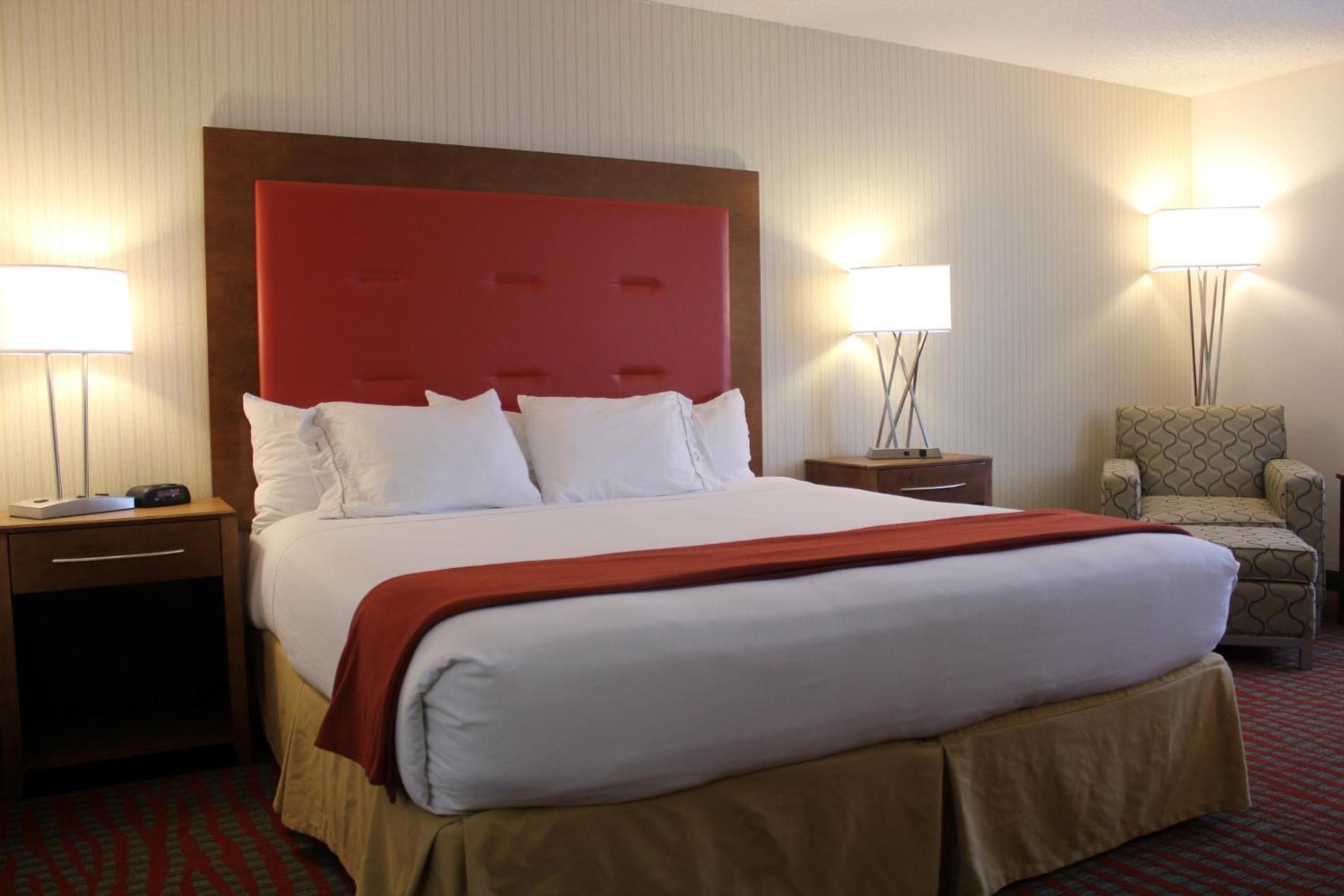 Holiday Inn Express Boston-Milford by IHG