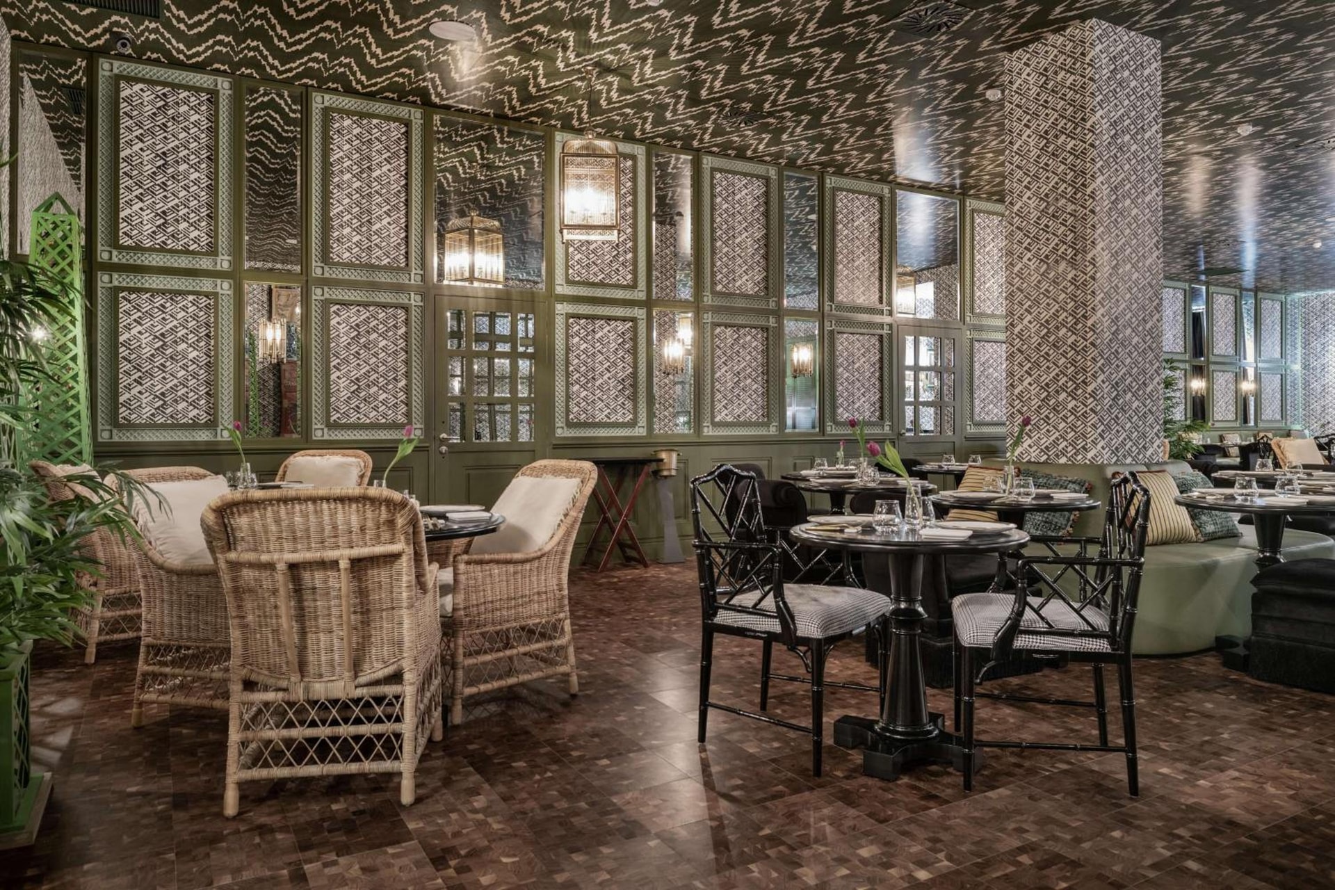 dining