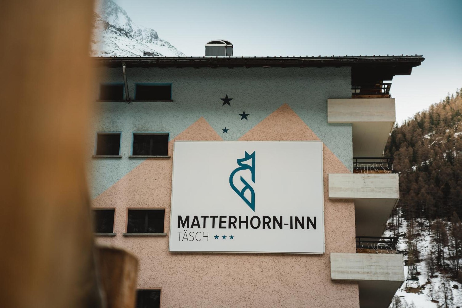 Matterhorn Inn - Wellness & Dining - at Zermatt Shuttle Station
