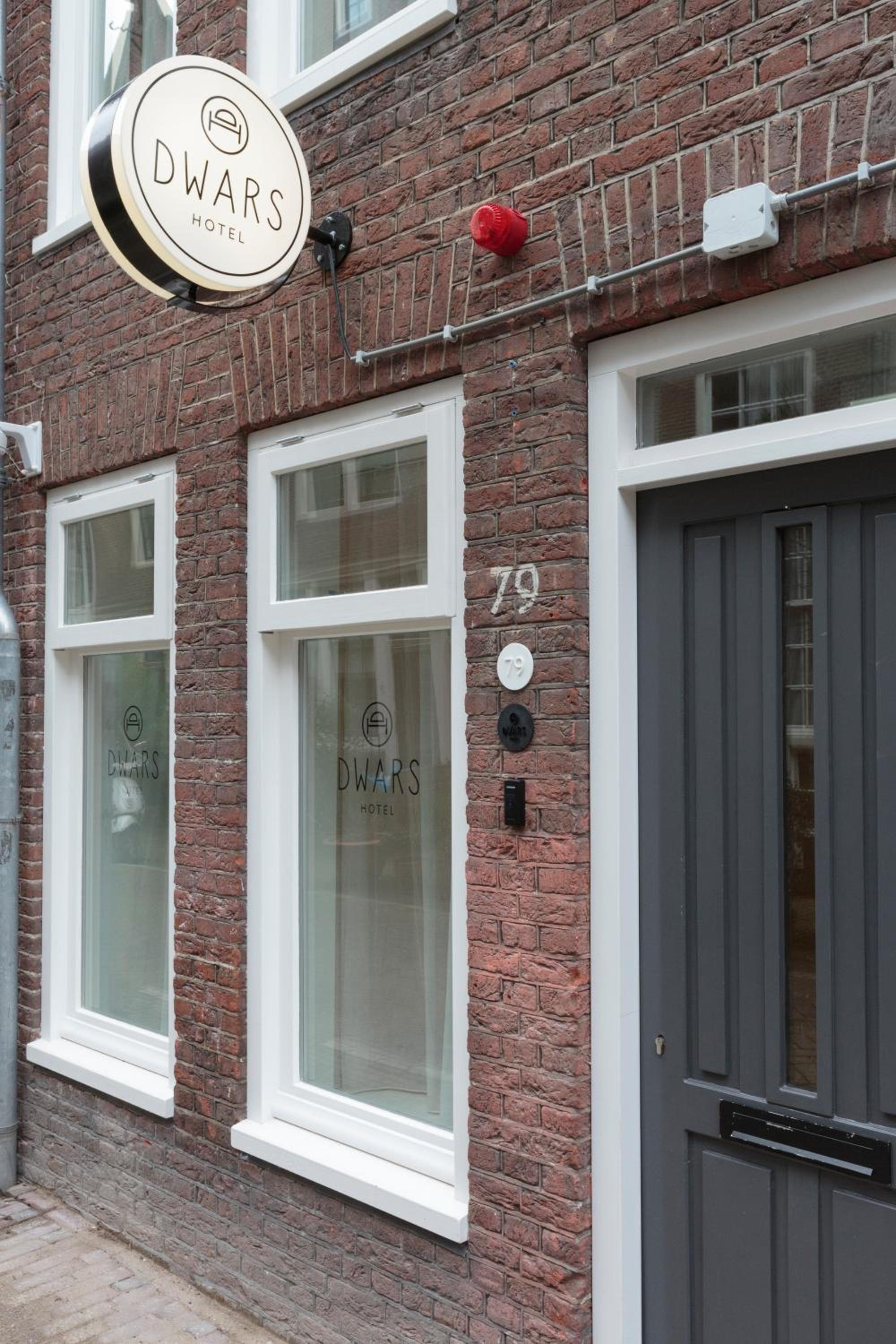 Hotel Dwars