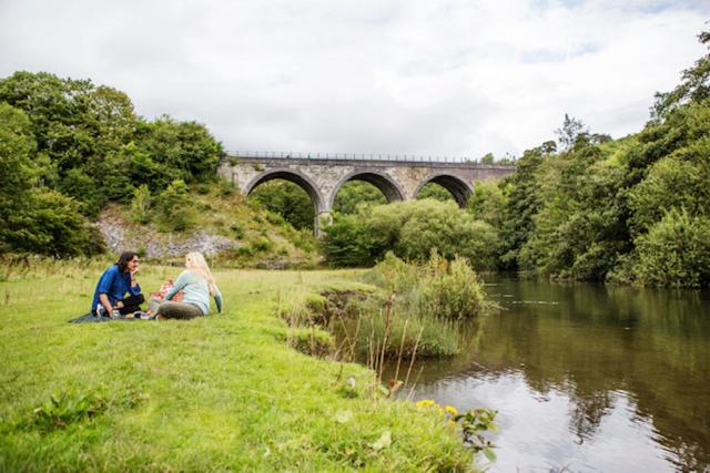 Hassop Station Apartment on the Monsal Trail