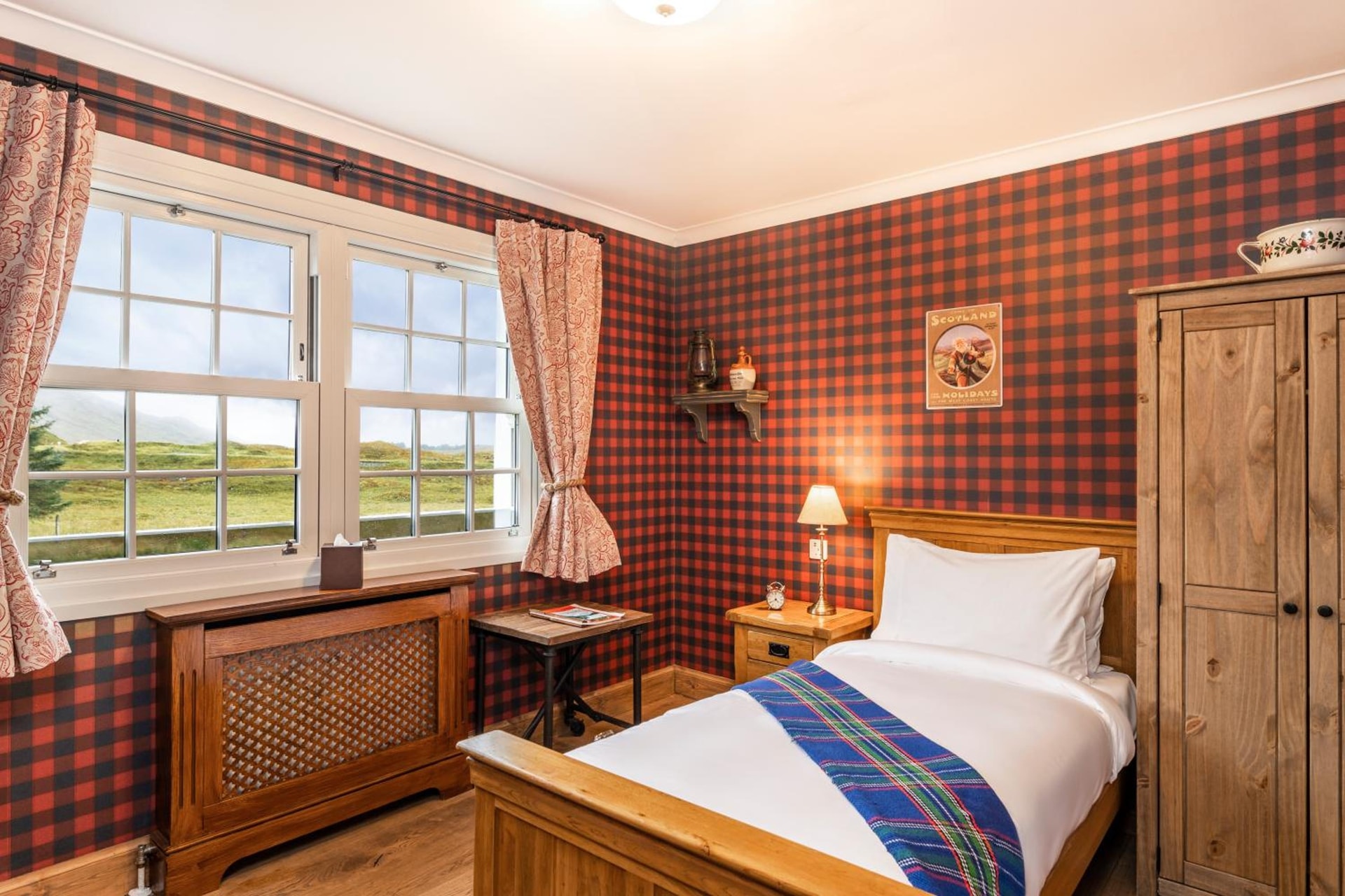 The Cluanie Inn
