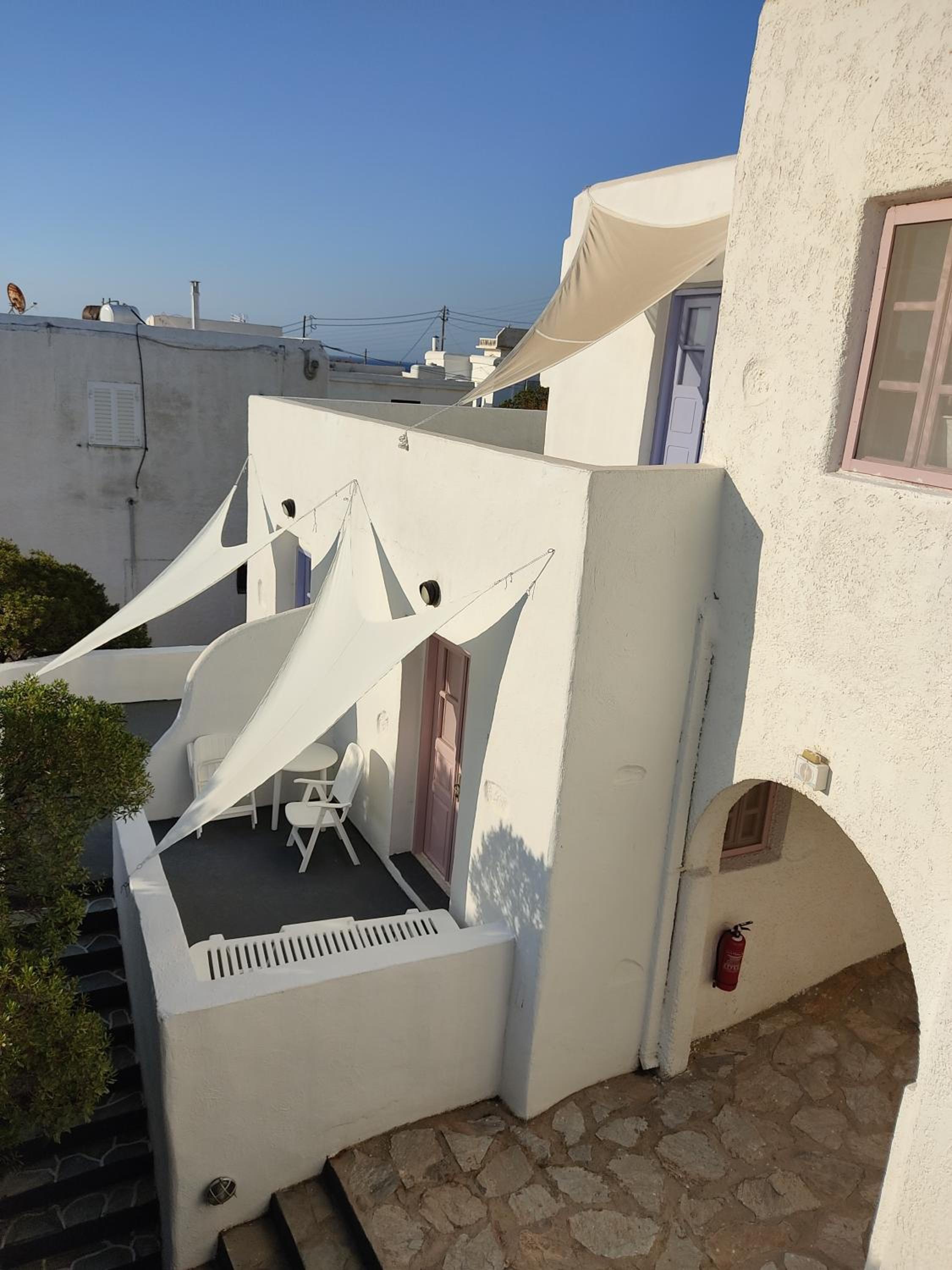 Porto Sikinos Hotel