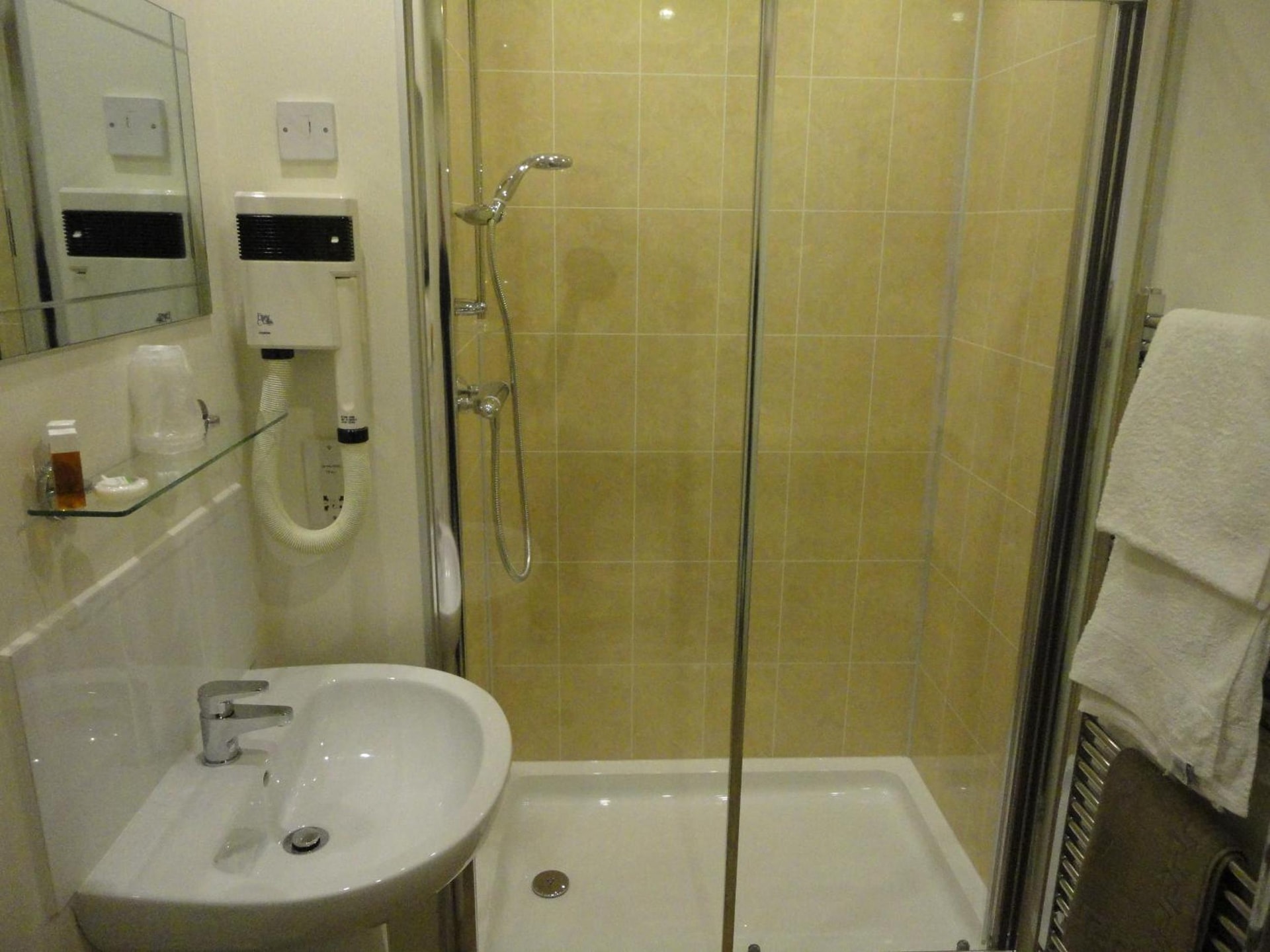 Arden House Hotel