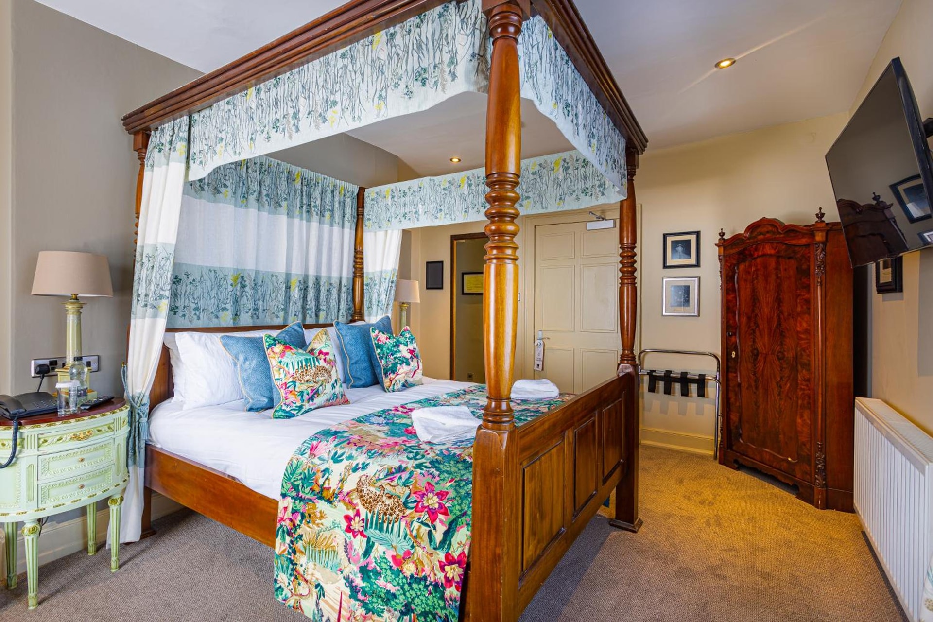 The Rutland Arms Hotel, Bakewell, Derbyshire - The Coaching Inn Group