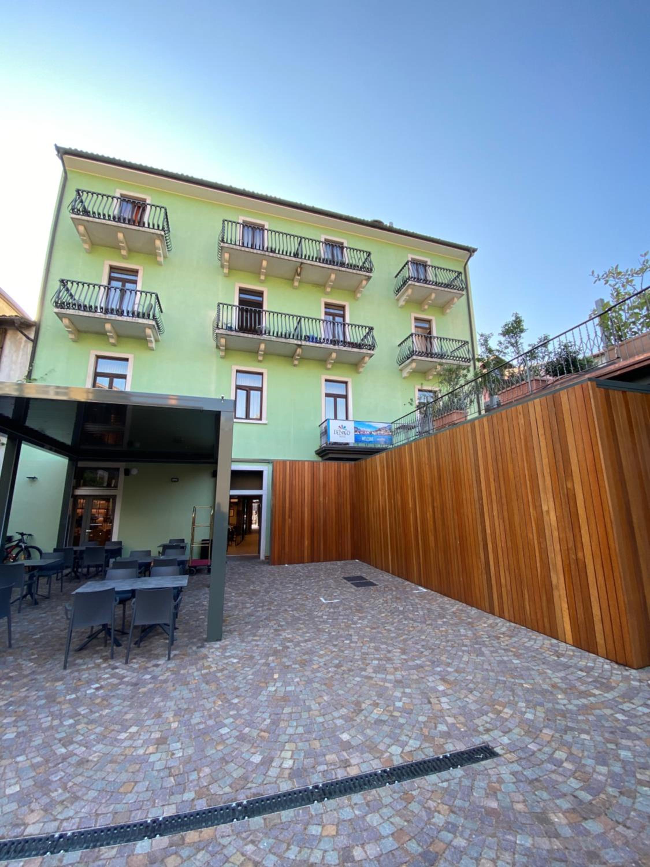 Lake Hotel Benaco