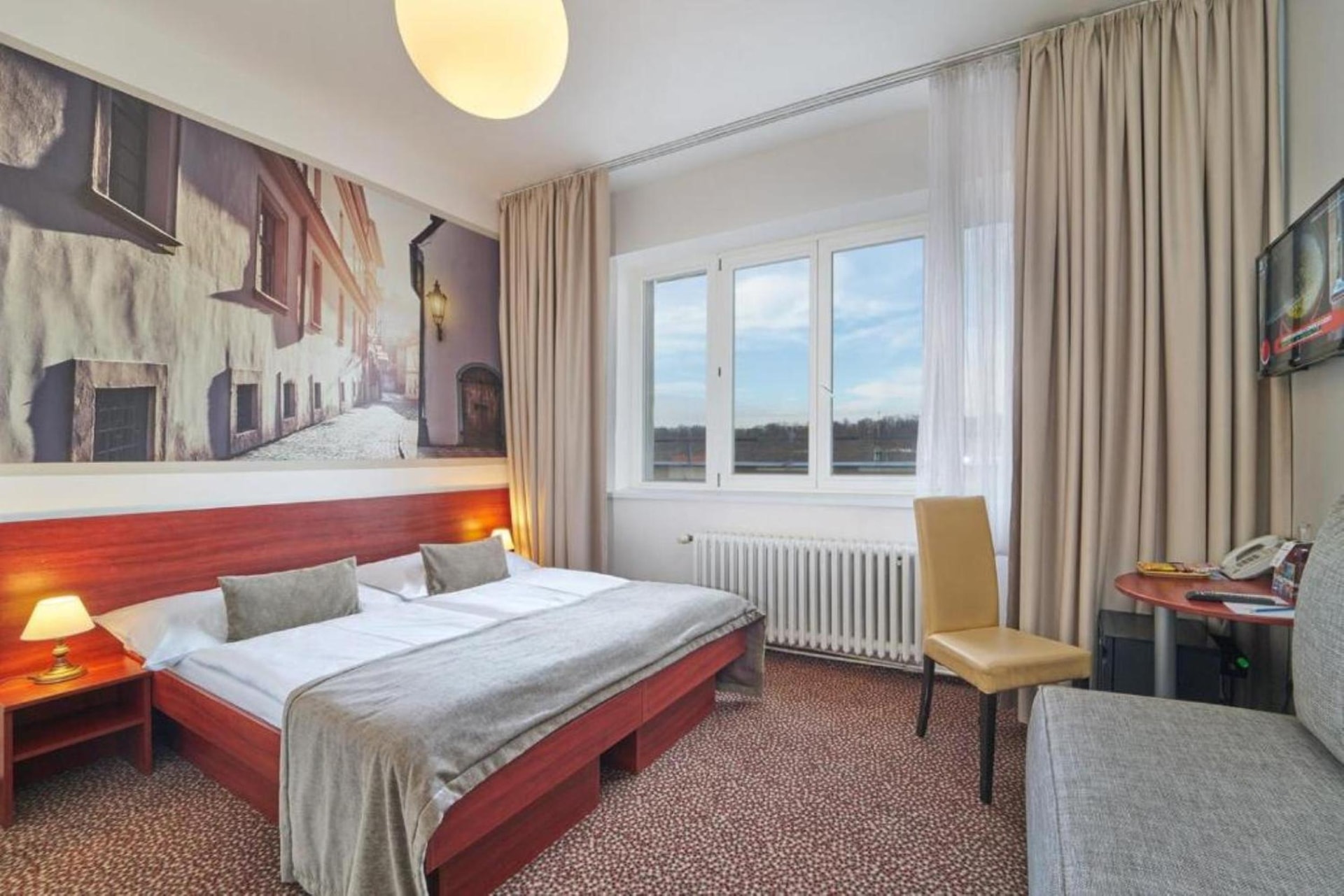 hotel room