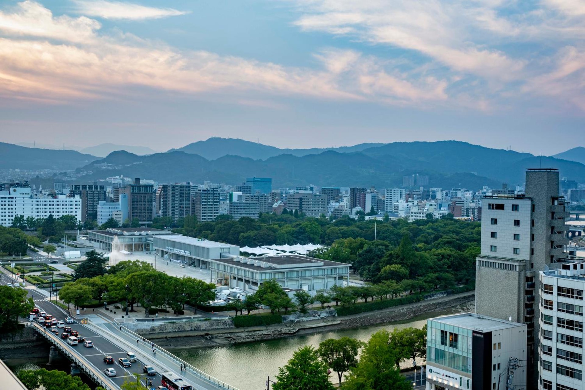 THE KNOT HIROSHIMA
