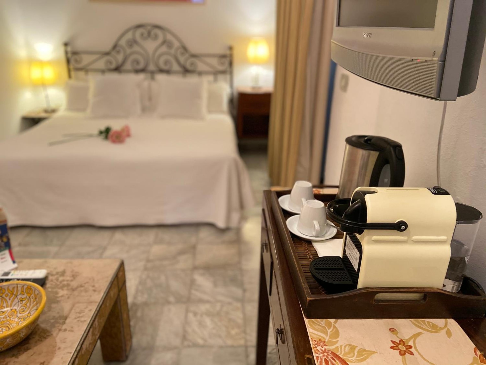 hotel room