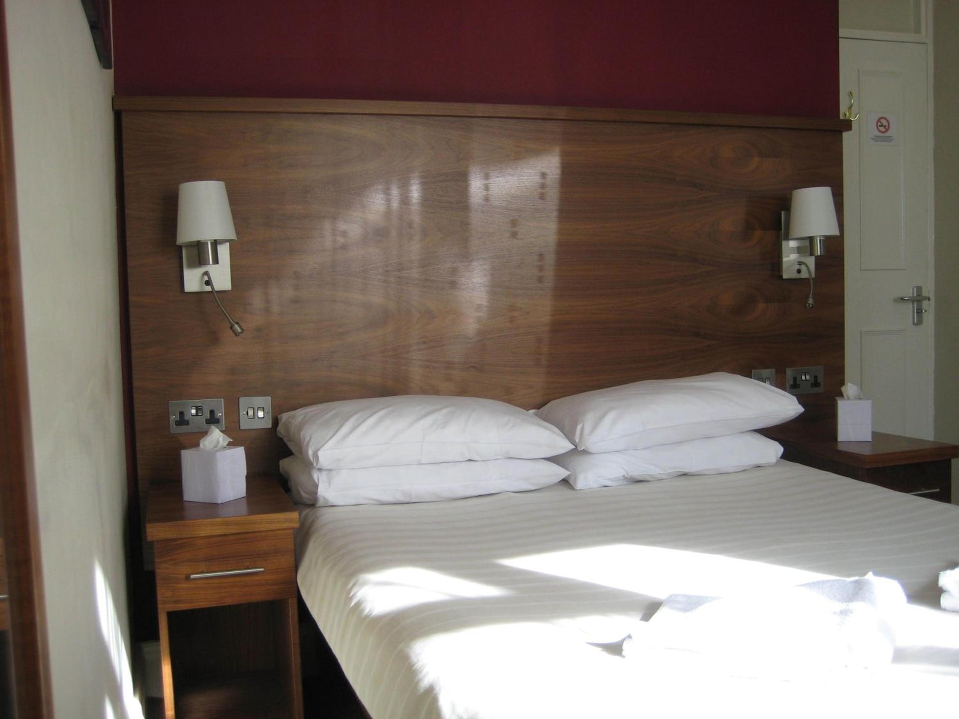 Wheatlands Lodge Hotel