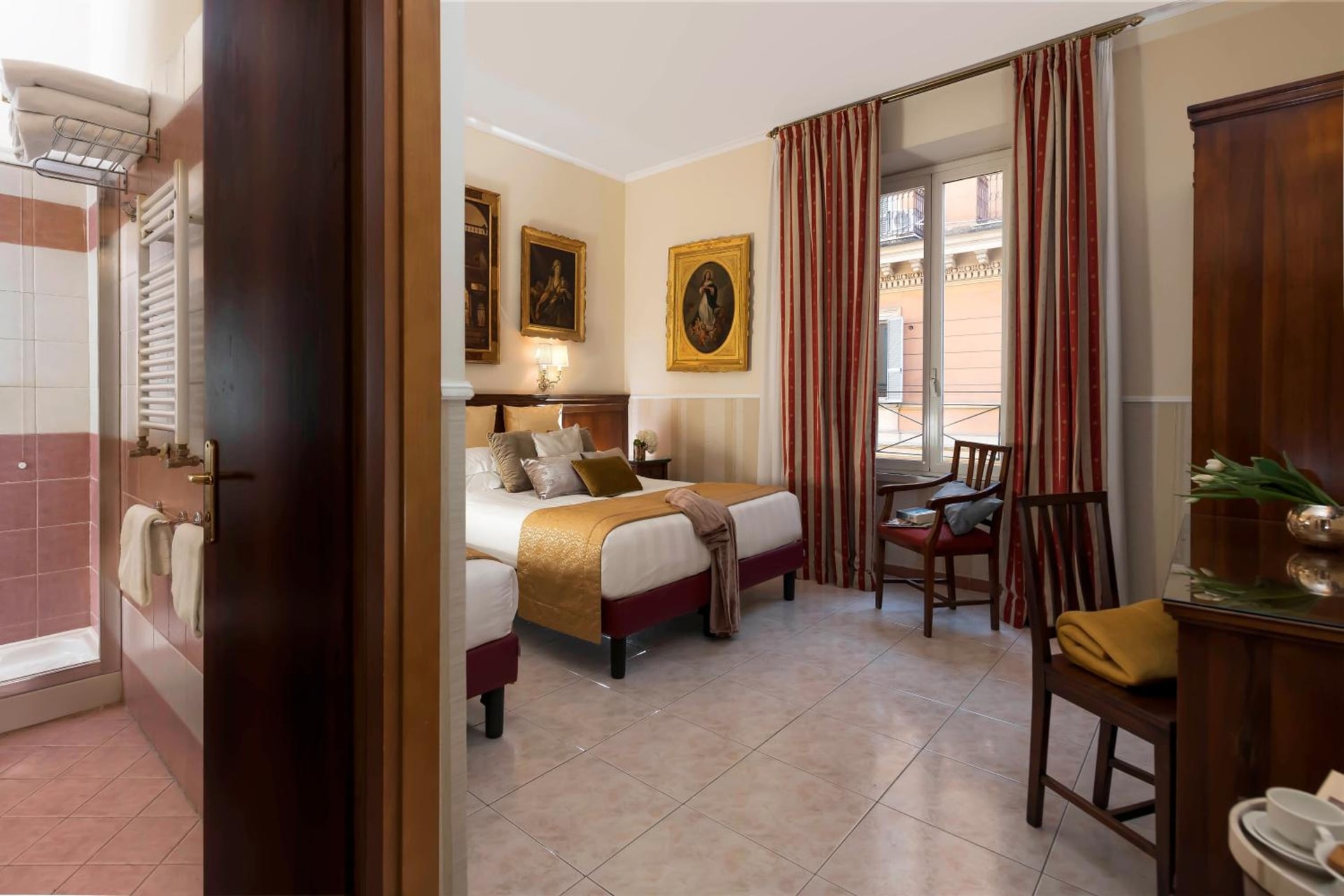 hotel room