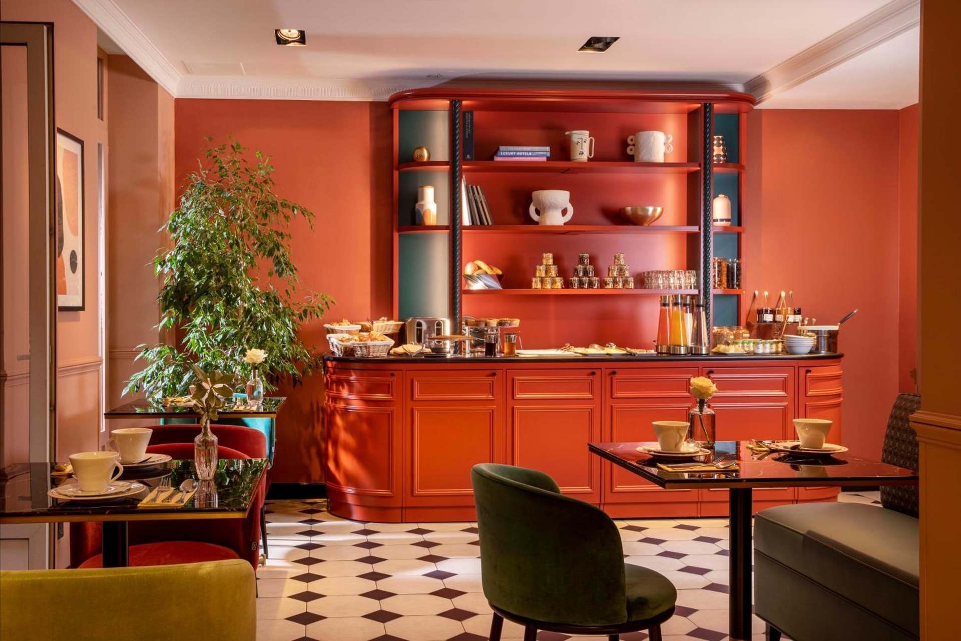 dining