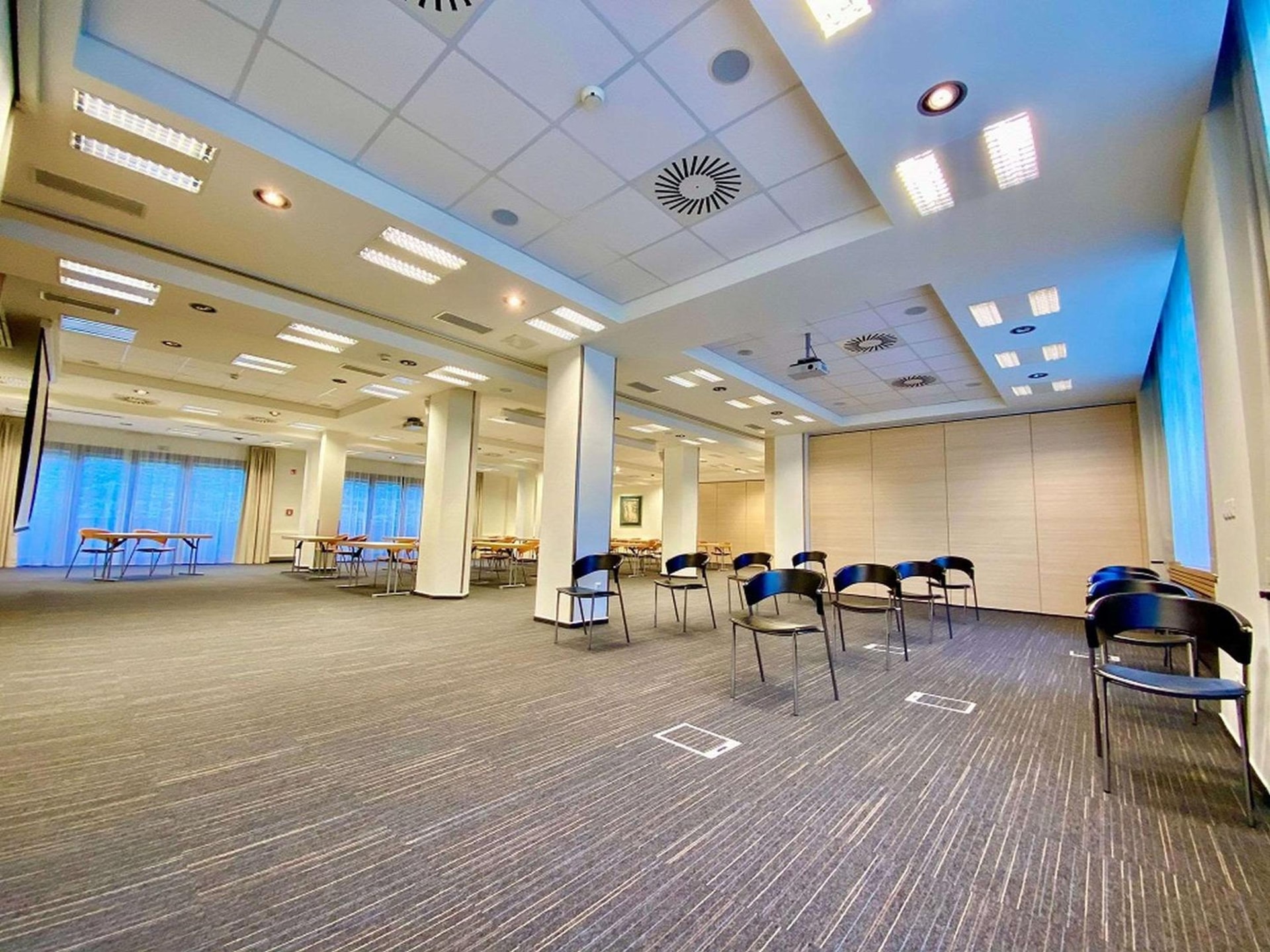 meeting & event spaces