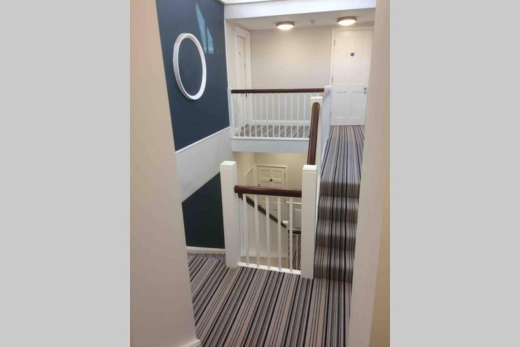 Beautiful Bath Apartment in central Milsom Street