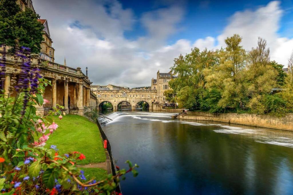 Beautiful Bath Apartment in central Milsom Street