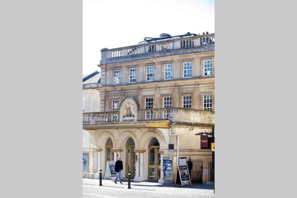 Beautiful Bath Apartment in central Milsom Street