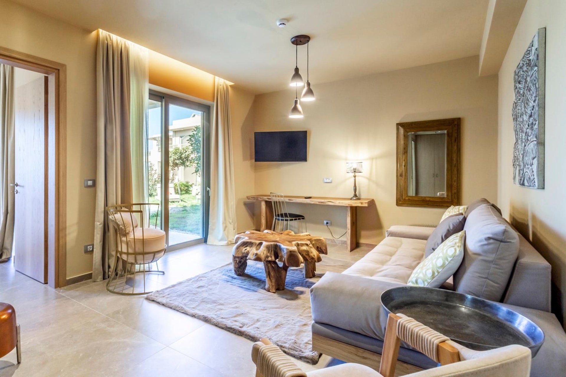 Elysian Luxury Hotel and Spa