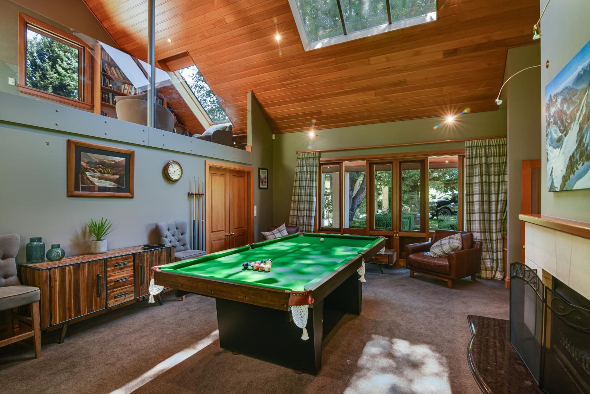 Manata Homestead & Lodge