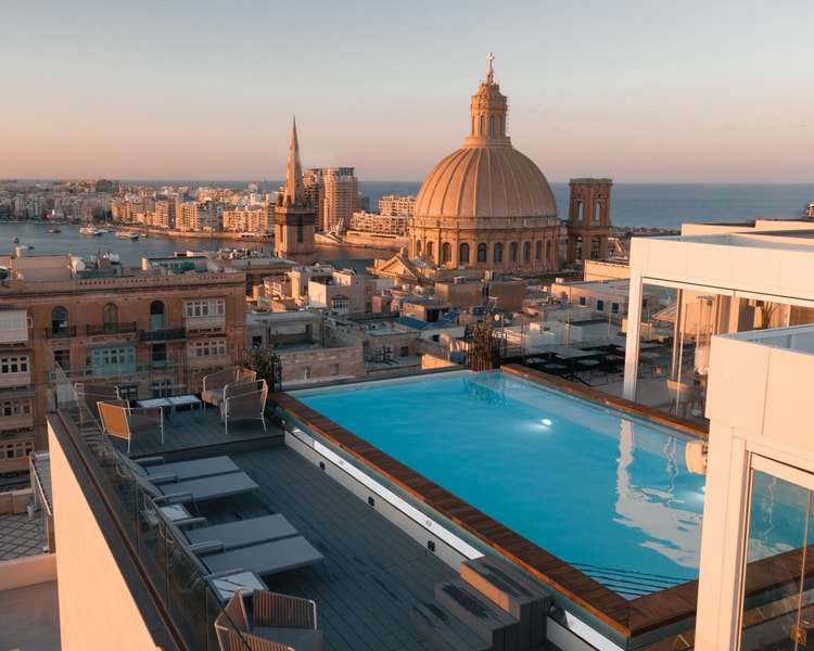 hotel image 0