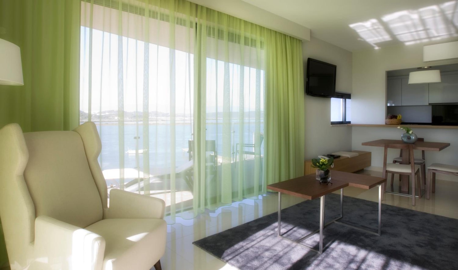Agua Hotels Riverside