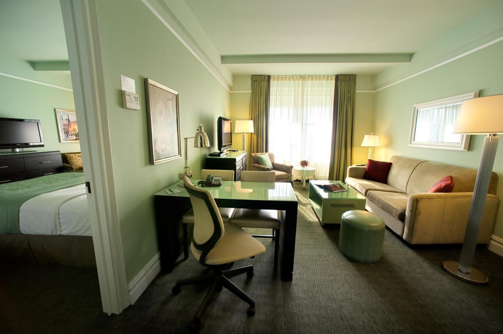 Hotel Beacon