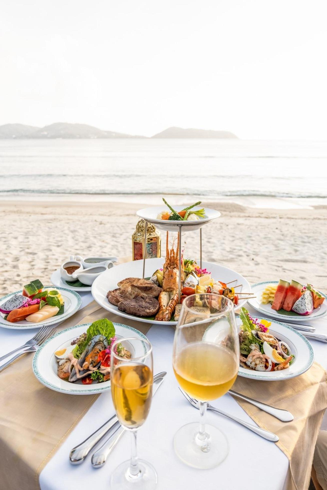 Thavorn Beach Village Resort & Spa Phuket