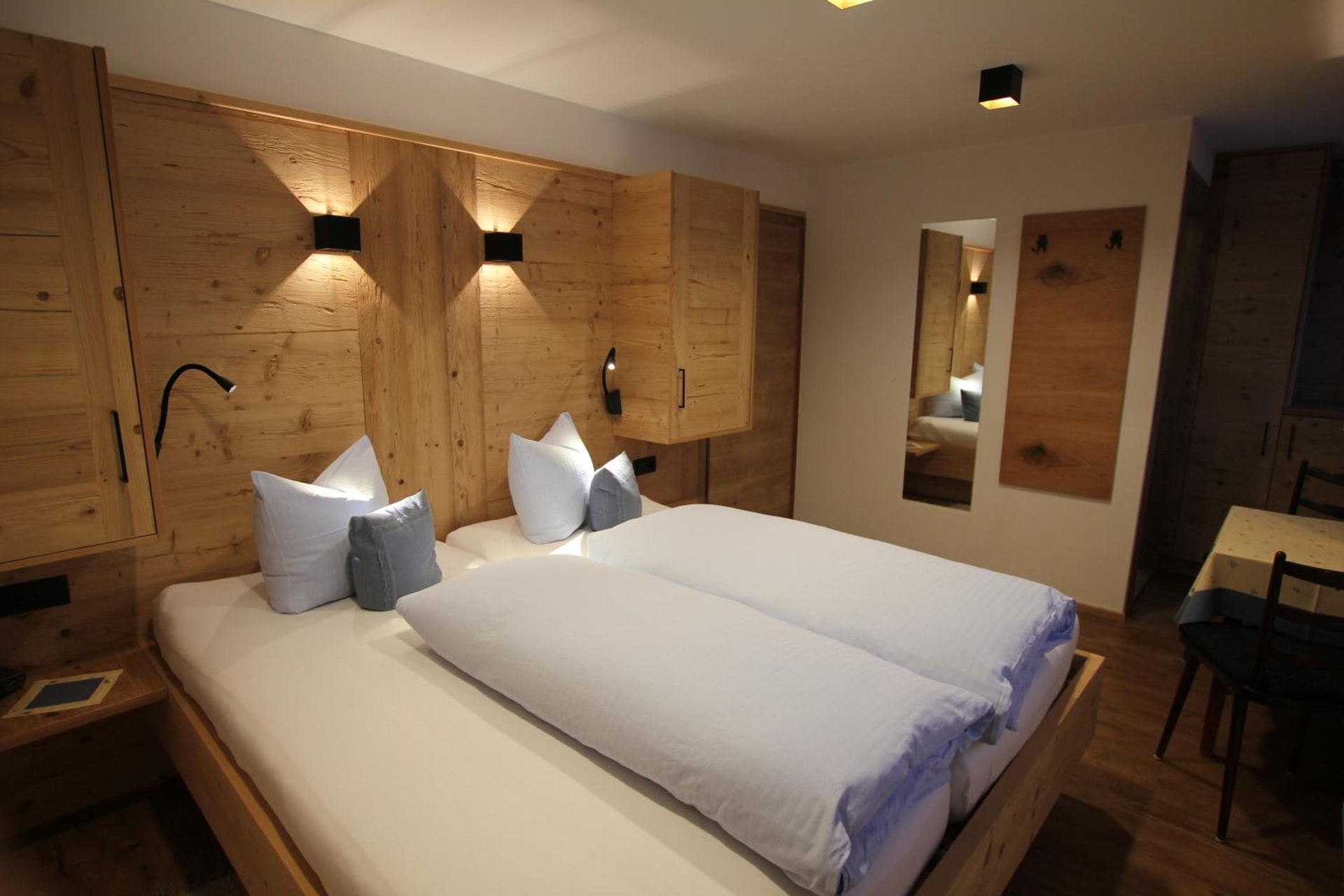 Hotel Maroi