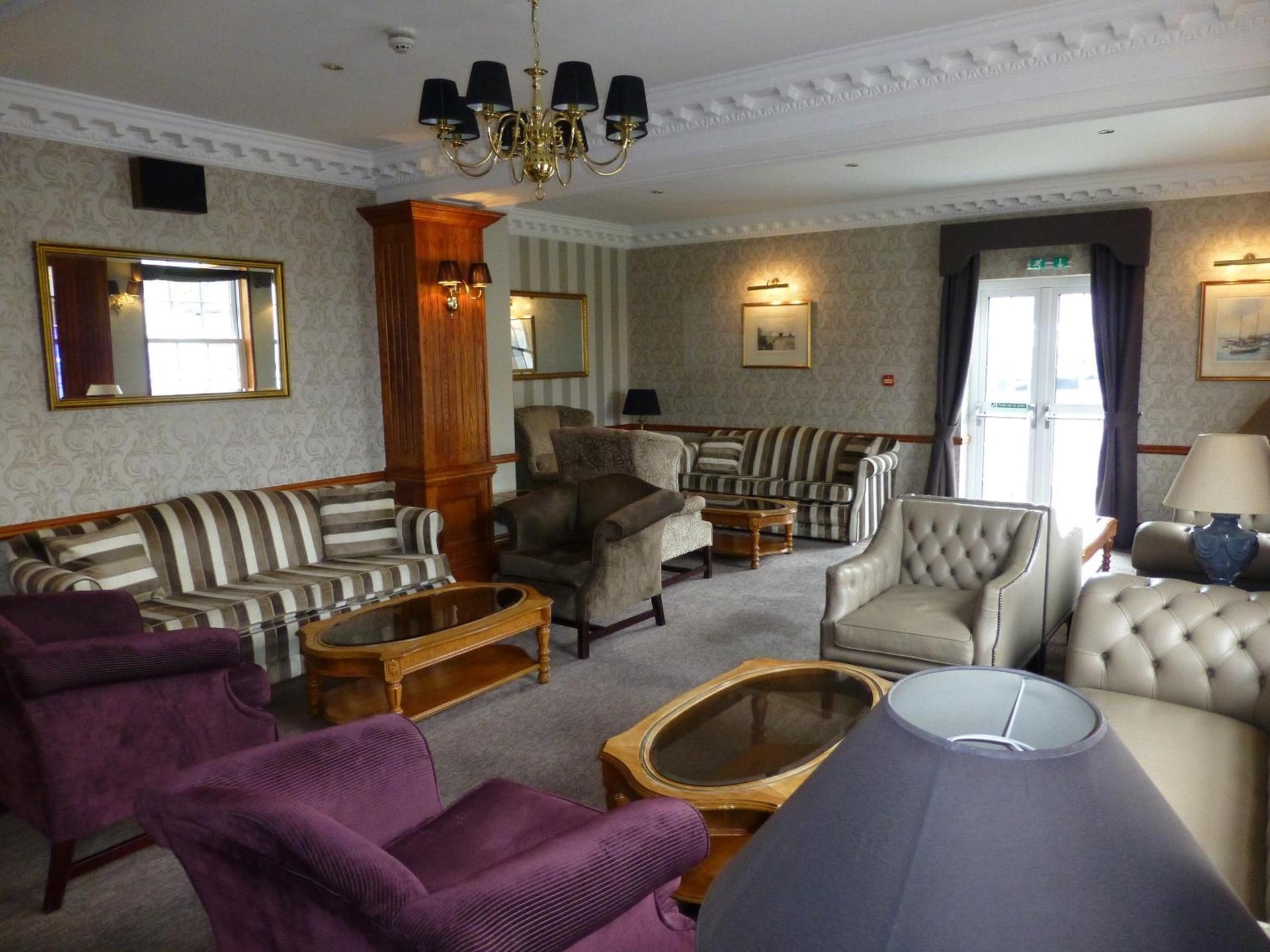 Cliff Hotel