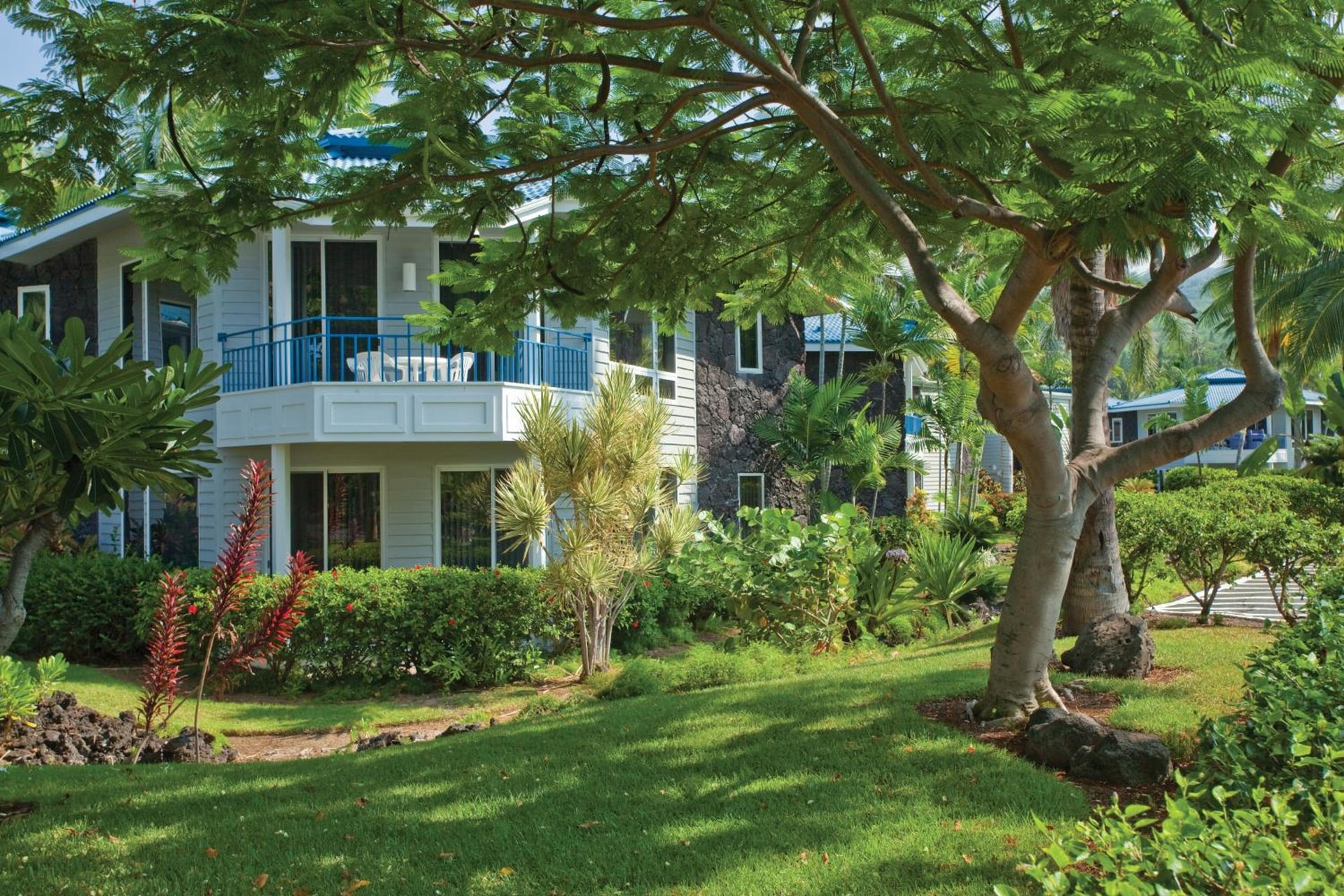 Holua Resort
