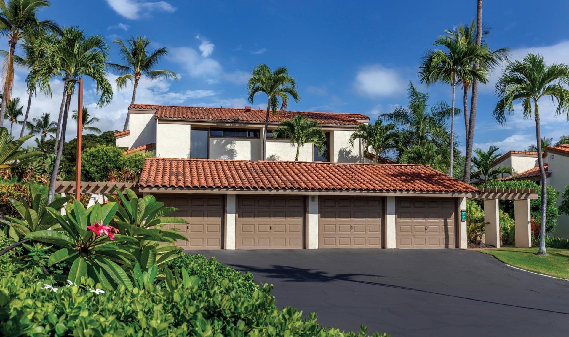 Kona Coast Resort