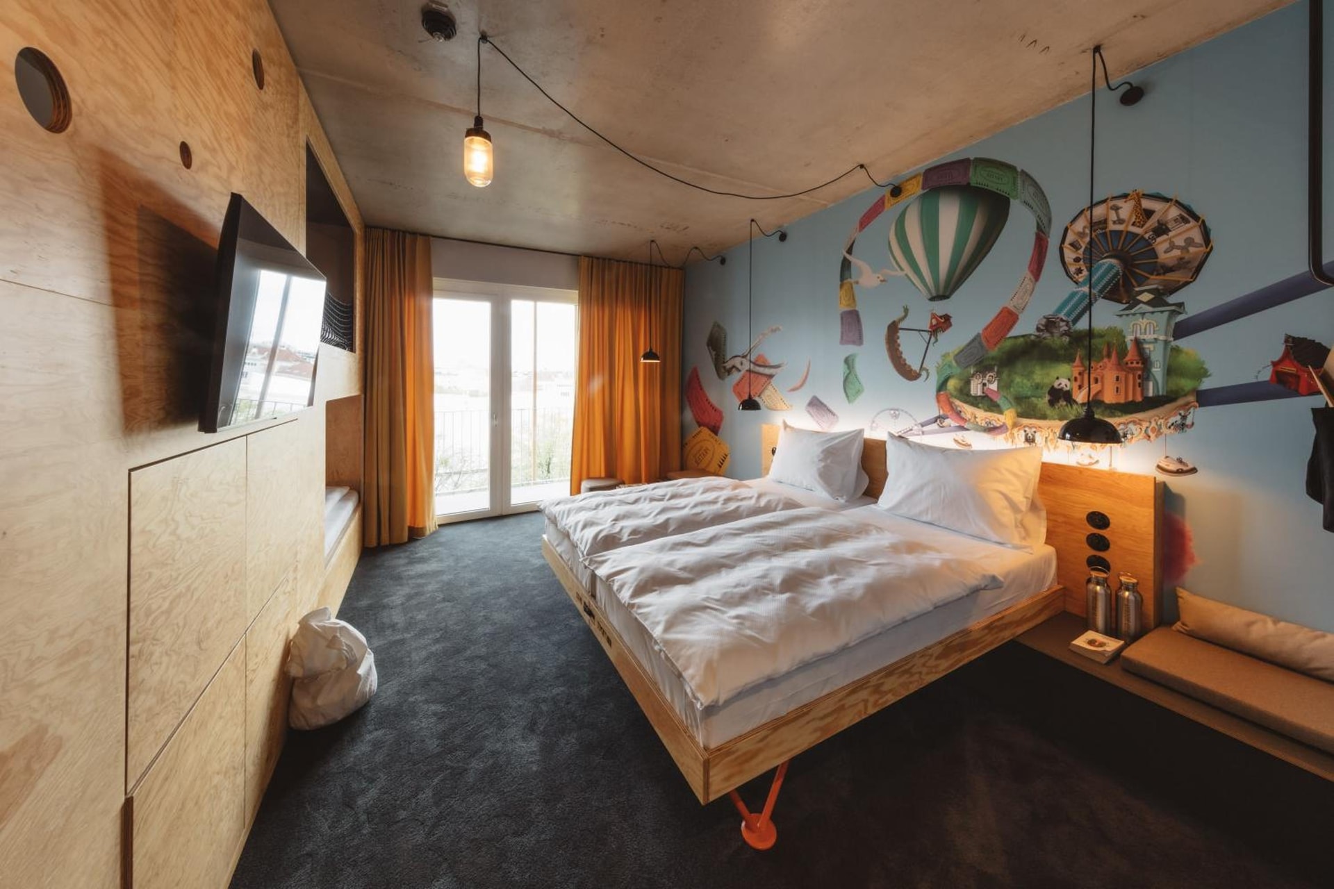 hotel room