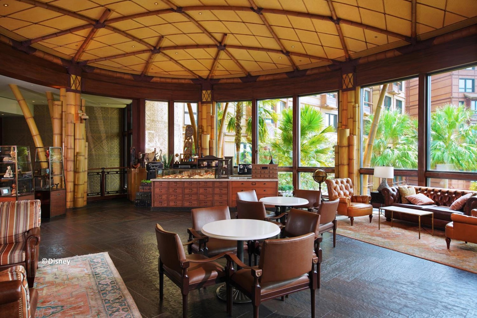 Disney Explorers Lodge