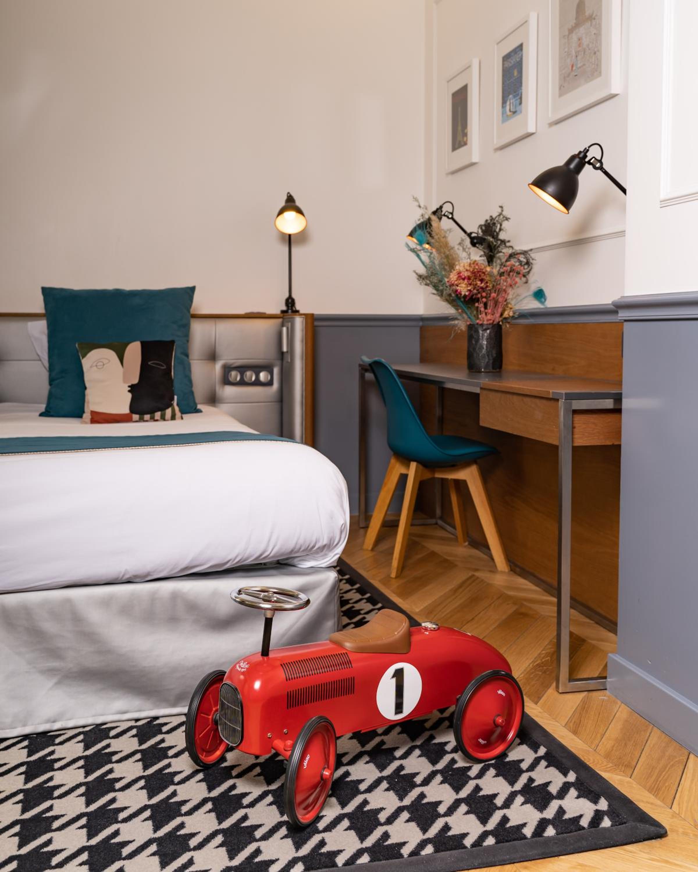 Hotel Petit Lafayette