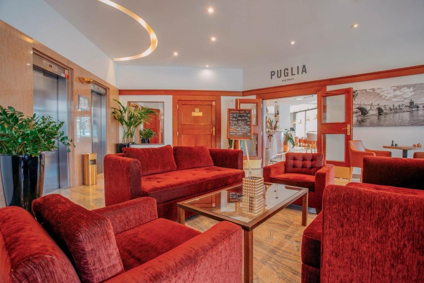 lounge