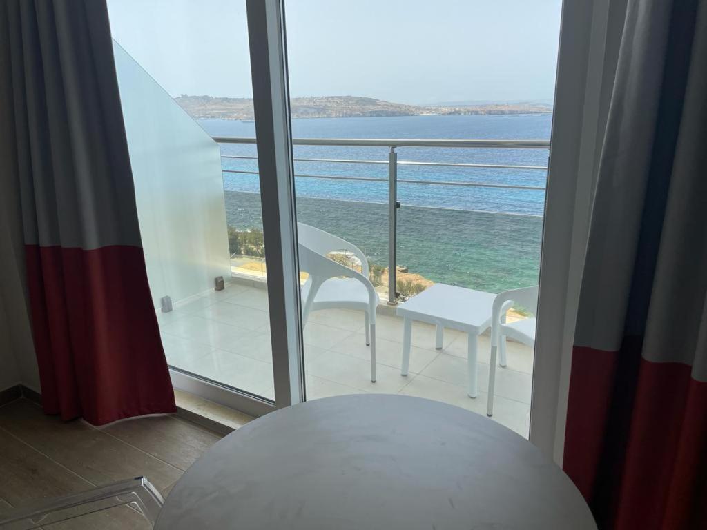 Seaview Hotel - Adults Only 16 Plus
