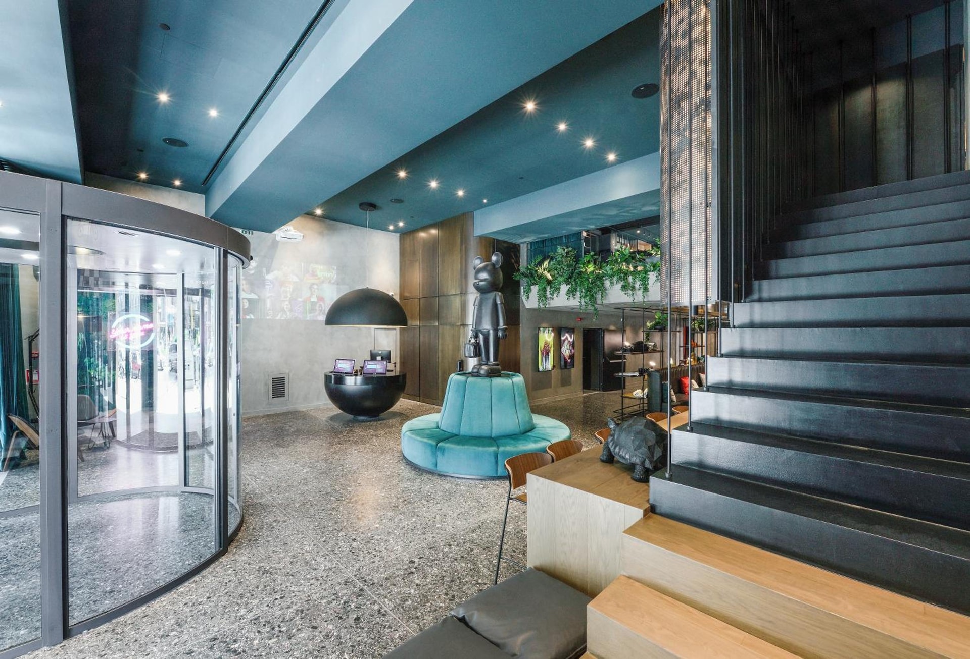 ONOMA Hotel