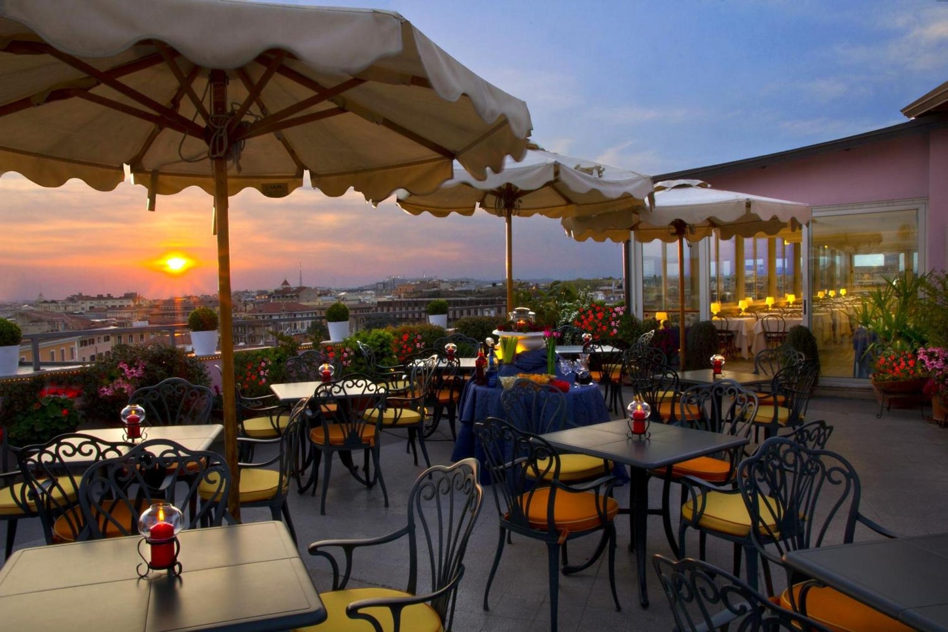Marcella Royal Hotel - Rooftop Garden