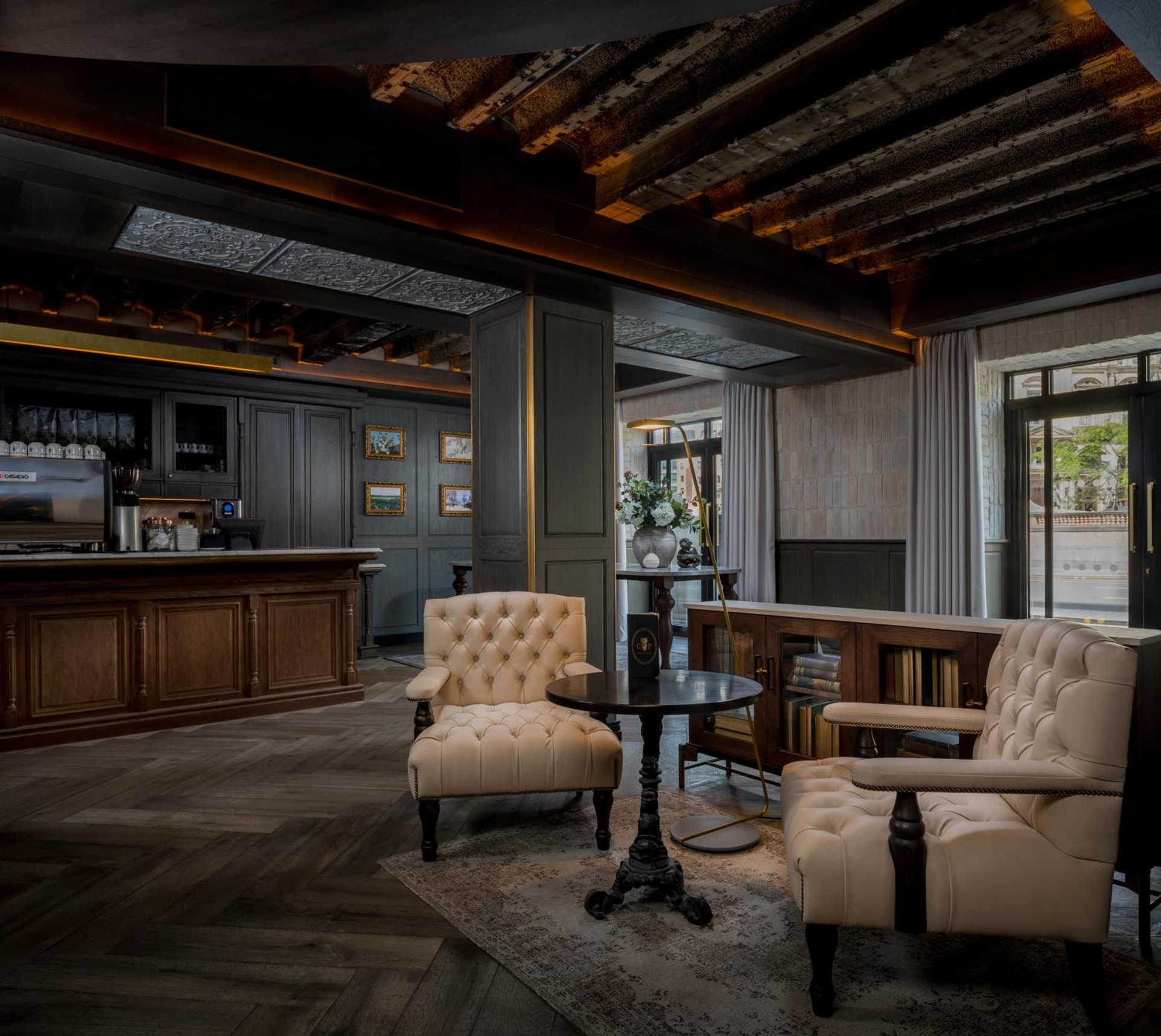 The Queens Hotel