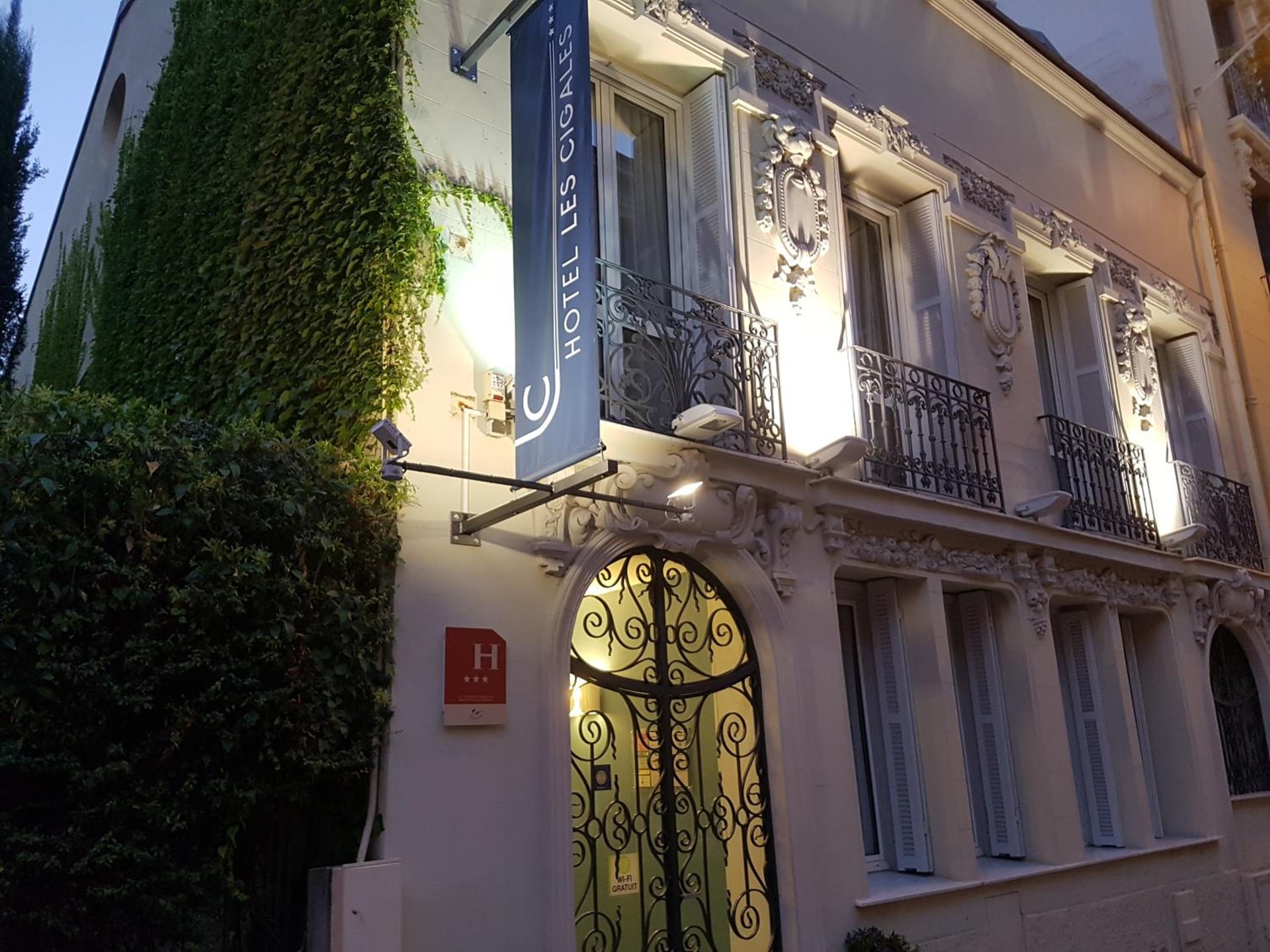 Hôtel les Cigales