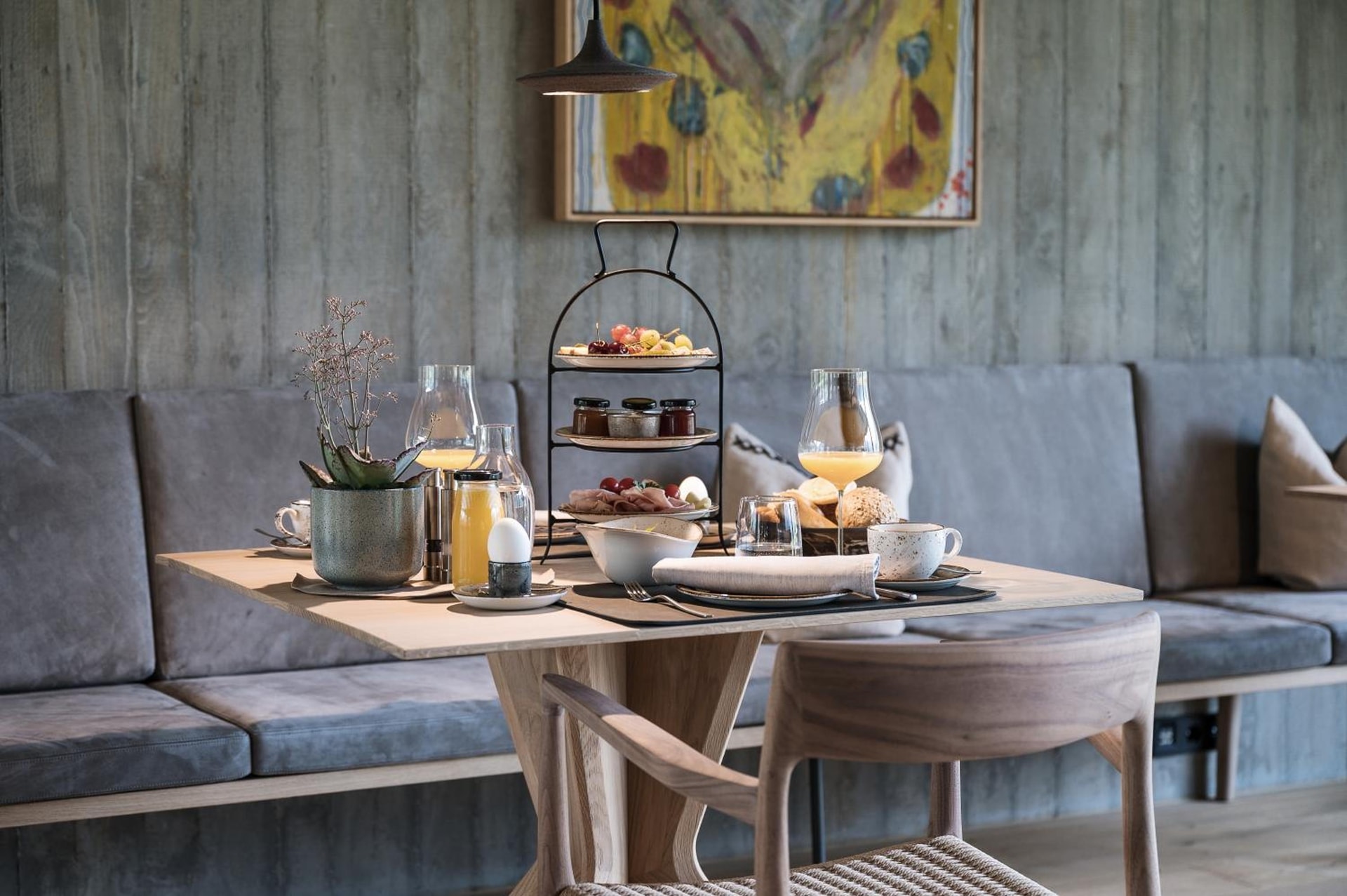 zelloon boutique hotel