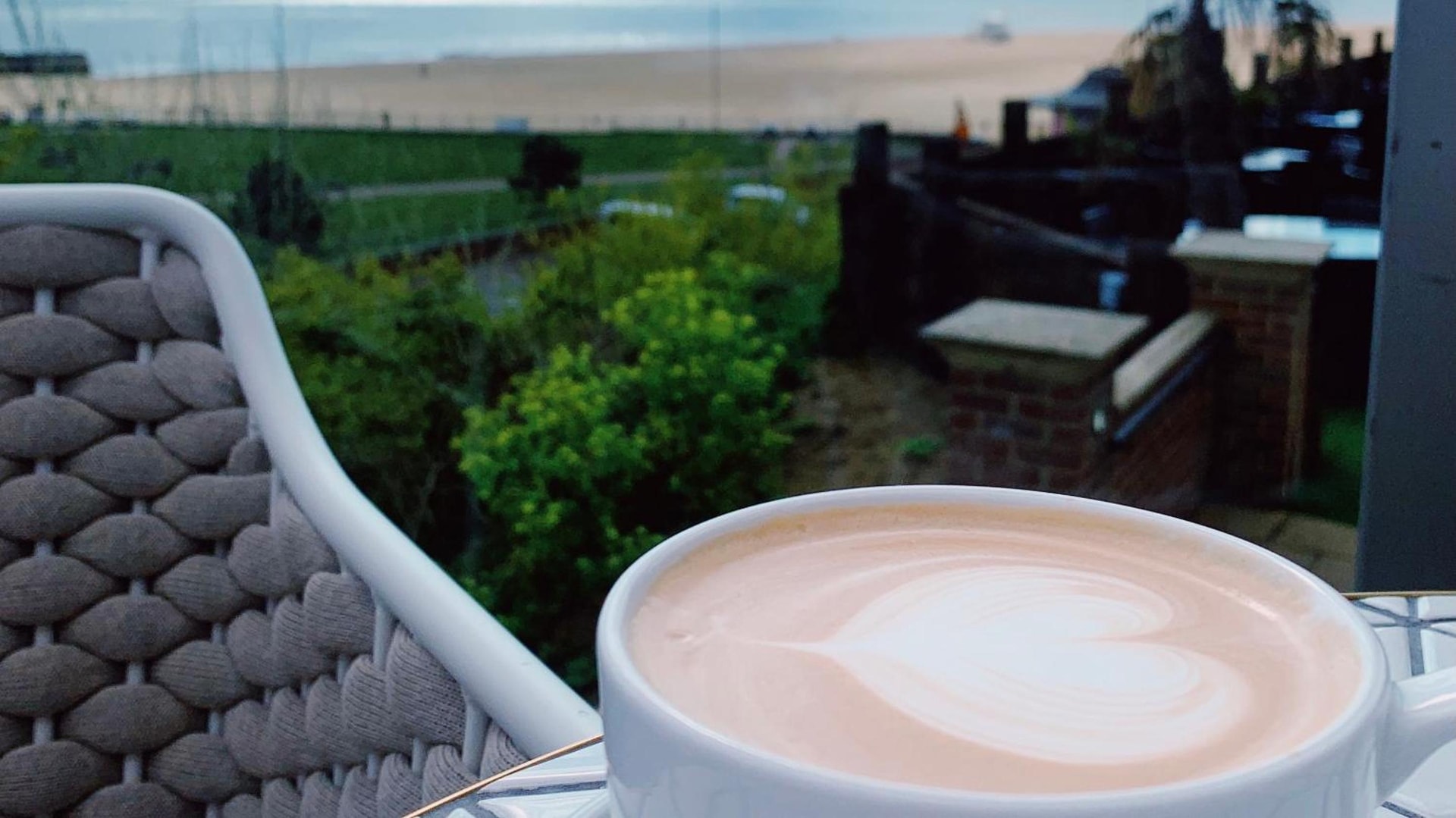 Cliff Hotel