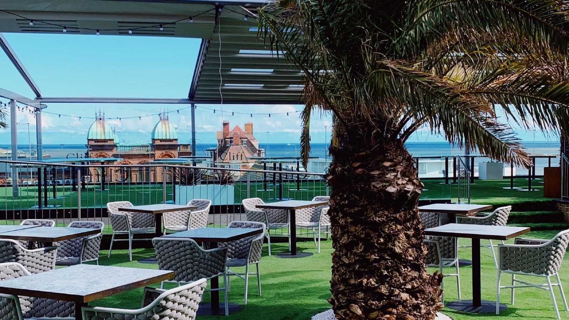 Cliff Hotel
