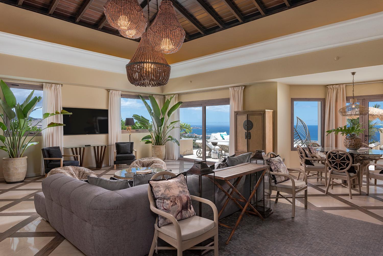 Royal River, Luxury Hotel - Adults Only