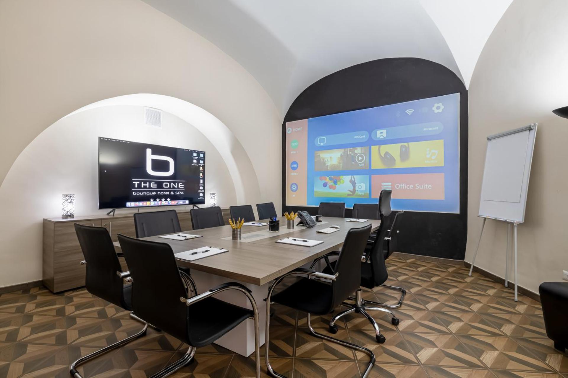 meeting & event spaces