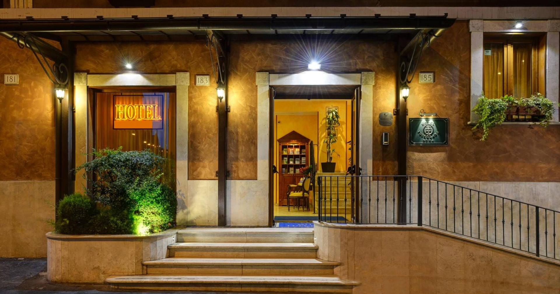 Hotel Tuscolana